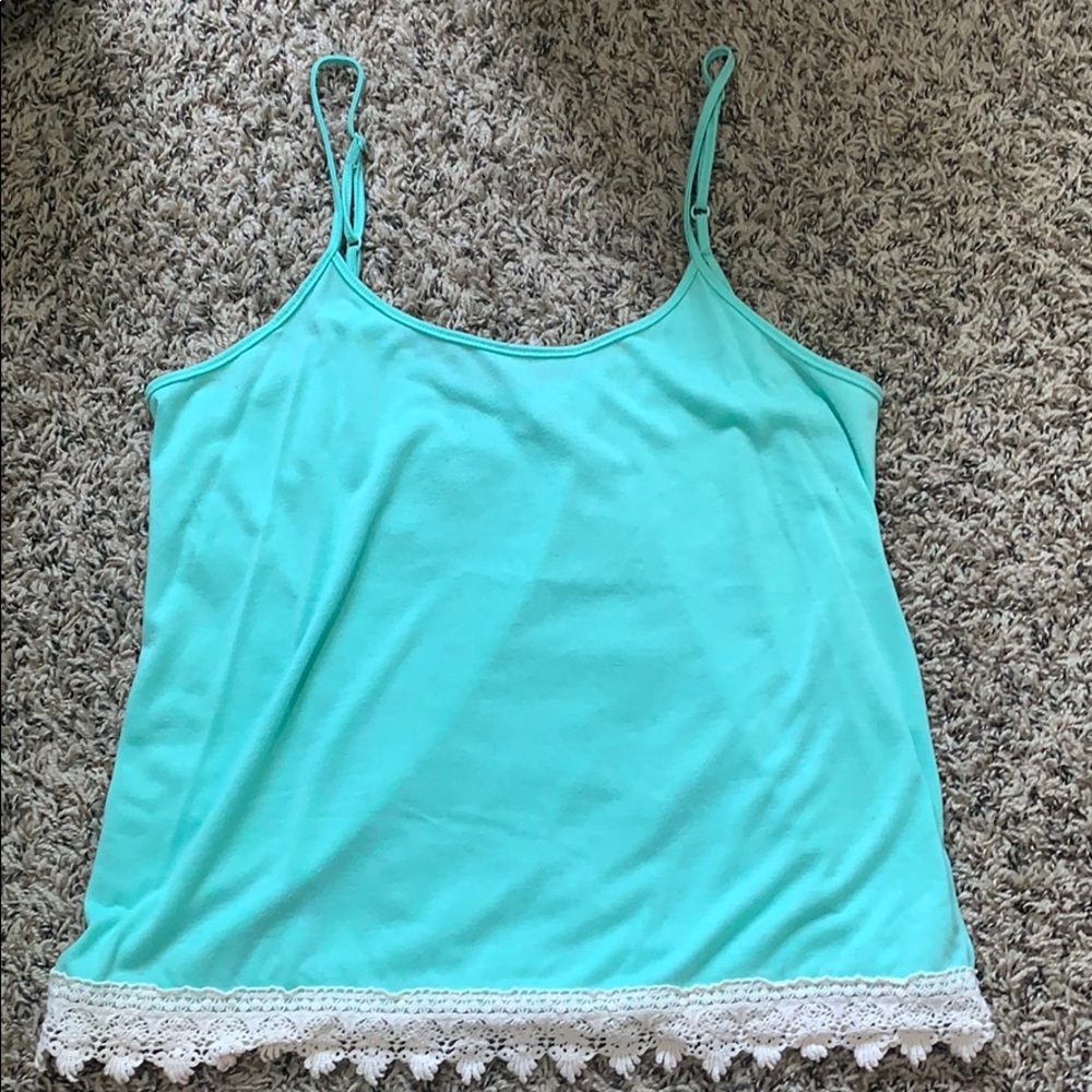 Tank top with adjustable straps